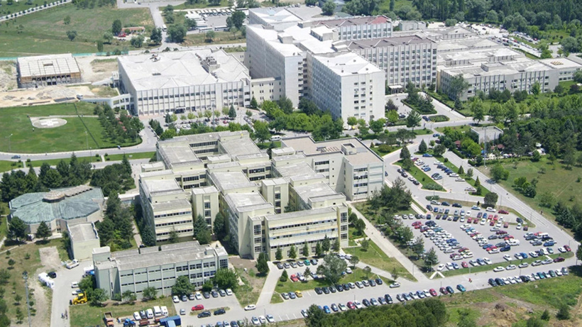 Üniversitedeki 'koltuk çarkı' ortaya çıktı! Daire başkanına sekreterlik sekreterliğe şef