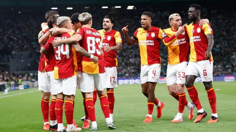 Galatasaray'da beklenmedik karar: 3 maçta formaya veda edecek