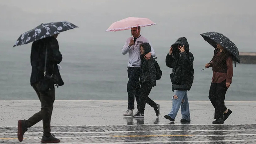 Meteoroloji saatini açıkladı: Gökyüzü delinecek, yağmur şakır şakır yağacak