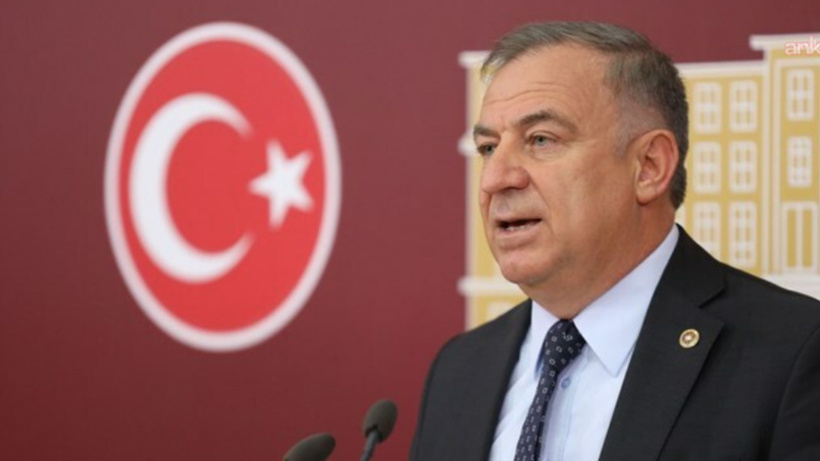 YENİ Partili Zeybek Tera–Adil Varlık ilişkisine dikkat çekti: Kendileri pişirip kendileri yemiş