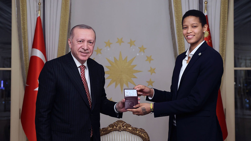Melissa Vargas'ın ayrılık iddiası ortalığı karıştırdı: Ön sözleşme bile imzalamış! - Fotoğraf: 7