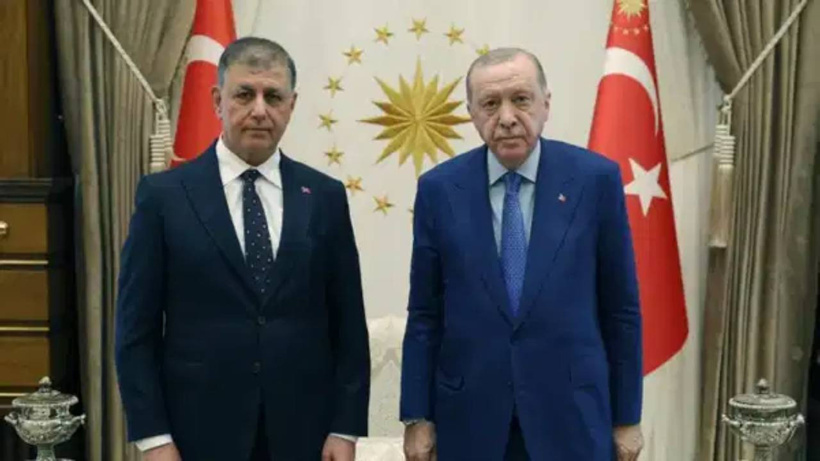 Cemil Tugay'ın Çarşamba günü rozet takacağı iddiası: "AKP'ye geçersem karım beni boşar" demişti
