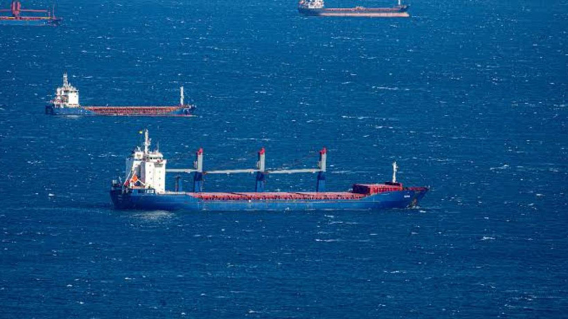 İHA'ların vurduğu iki gemiden biri battı: 11'i Türk 18 kişi kurtarıldı