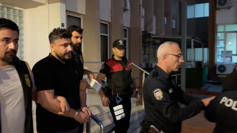 Cinayet davasında firariydi: İş insanı taziye ziyaretinde yakalandı