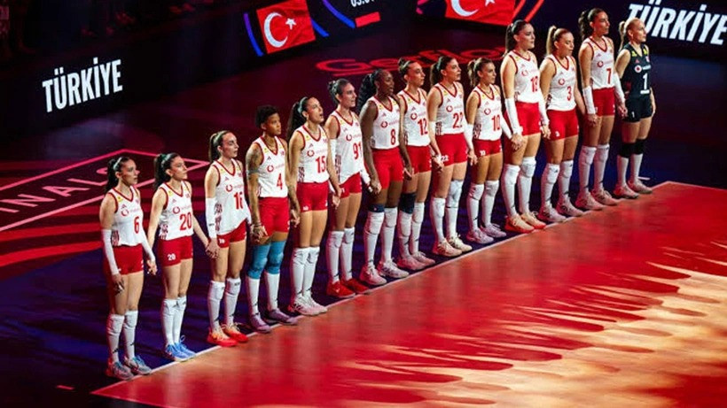 Filenin Sultanları'nı Ömer Koç yemekte ağırladı: Rahmi Koç'un primi dudak uçuklattı - Fotoğraf: 15