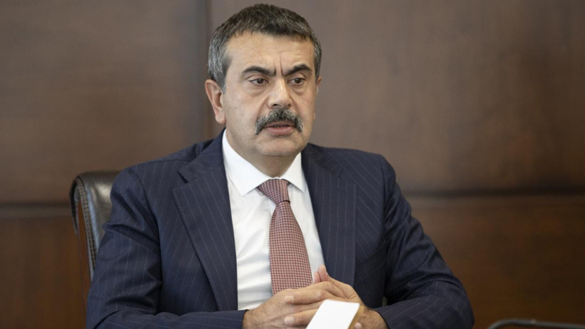 Okul saldırıları devam ederken Bakan Tekin'in gündemi: Rahatsız olduğum kıyafetler var