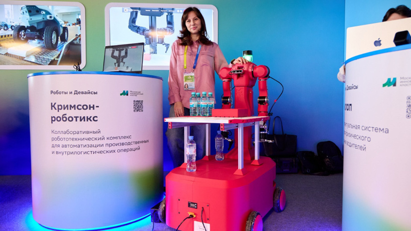Temizlik robotları Rus Havalimanı ve AVM’lerinde göreve başladı