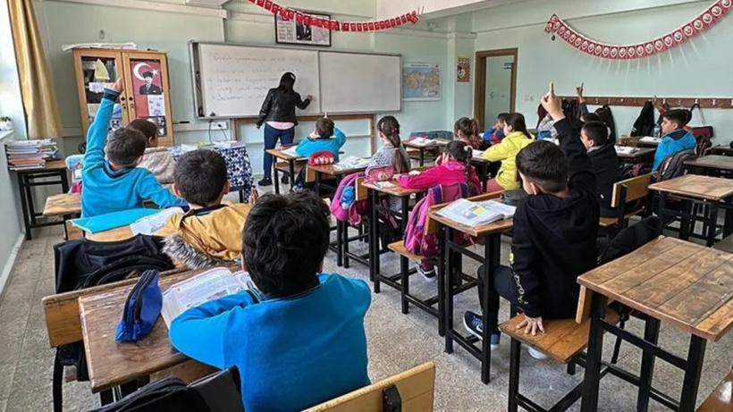 Atama sonrası 7 okul memursuz kaldı: "İş bilmezlik ve umursamazlıktır" tepkisi