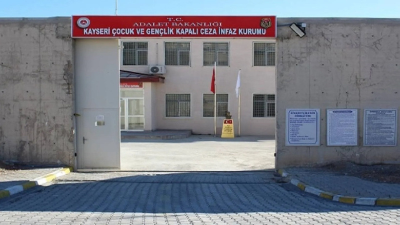 NATO Zirvesi eyleminde tutuklanmıştı: Tansiyon hastası 16 yaşındaki Aksu için TBMM'de çağrı