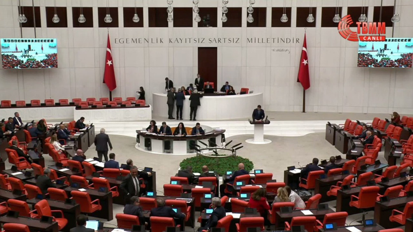 Fon skandalı araştırılsın önergesi TBMM'de AKP ve MHP oylarıyla reddedildi