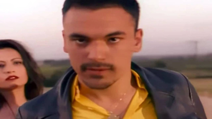18 yaşında asistan olarak gitti oyuncu oldu