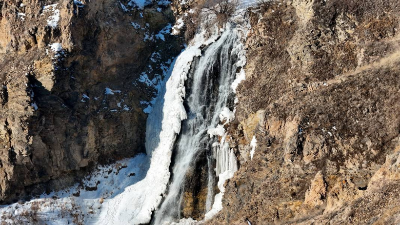 Kars'ta Şelale Buz Tuttu - Fotoğraf: 1