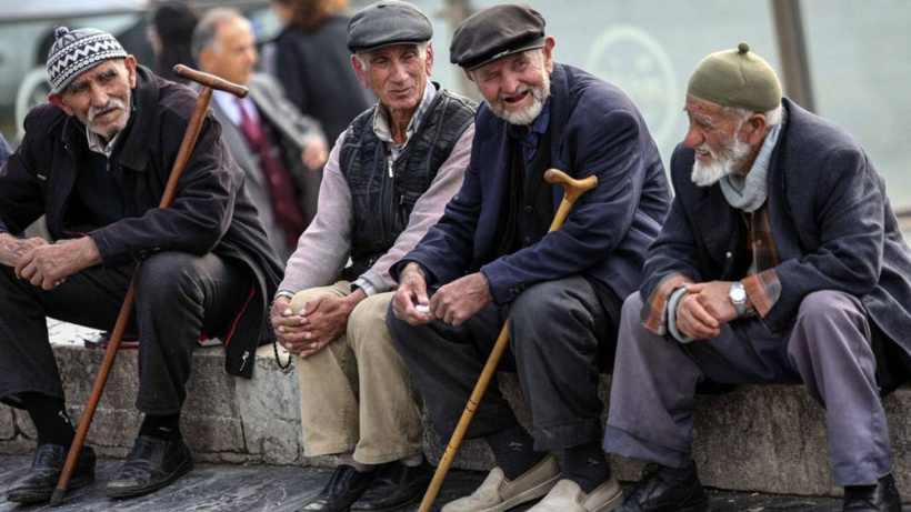 En Düşük Emekli Maaşına Getirilecek Ek Zam İçin En Güçlü Rakamlar - Fotoğraf: 2