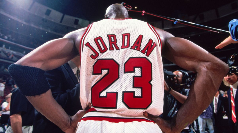 Michael Jordan'ın ayakkabıları açık artırmada