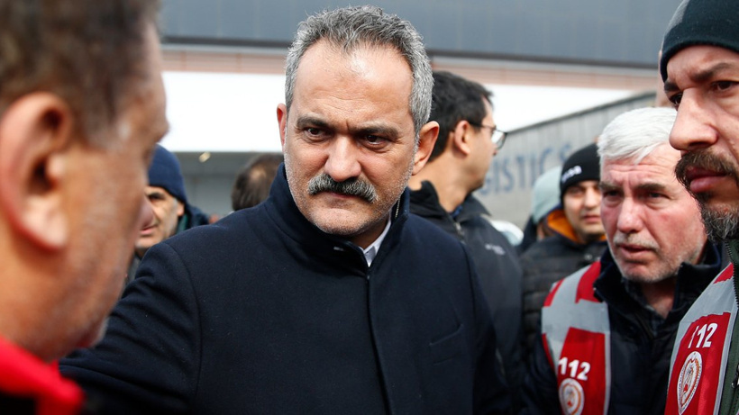 Bakan Özer: 40 binin üzerinde gönüllü öğretmenimiz sahada