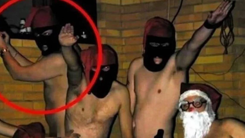 Yarı çıplak pozları başını ağrıtacak! Bu kareler ülkede olay oldu