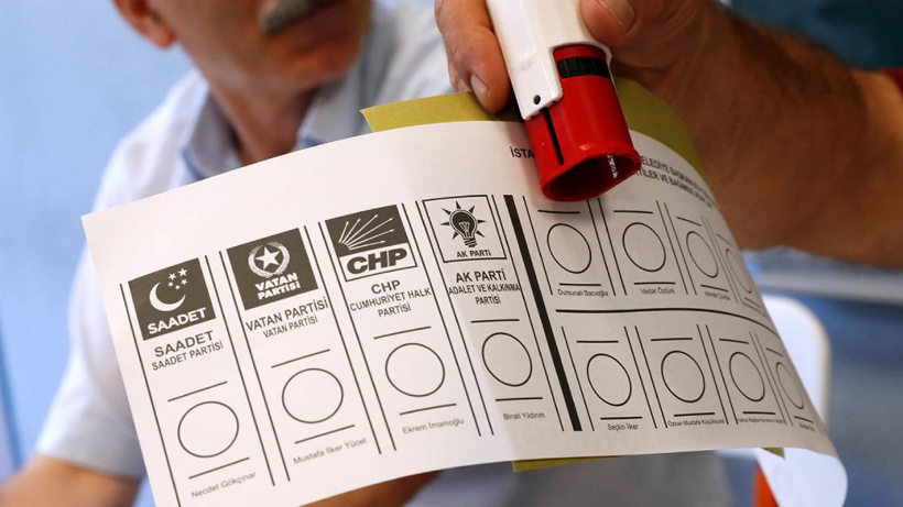 En Beğenilen Siyasetçiler Anketinin Sonucu Açıklandı... Metropoll'ün Anketinde O İsim Erdoğan'ı Geçti