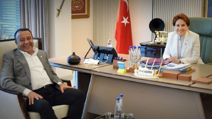 İYİ Parti'de Yaprak Dökümü: Bir Günde İki İsim İstifa Etti