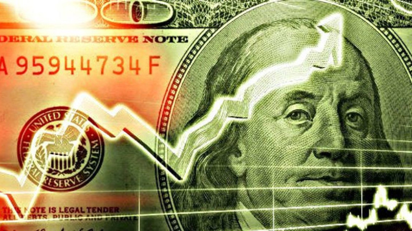 Dolar Fiyatı Bu Rakamın Altında Ucuz. Ünlü Ekonomist Ezber Bozan Faiz Yorumuyla Milyarlık İşletmelere Yol Gösterdi