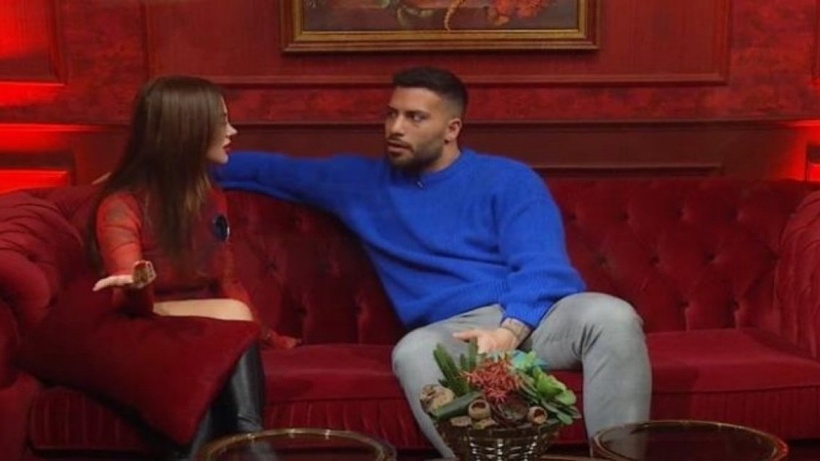 Kısmetse Olur Programında Büyük Skandal! "Kim Kime Yürüyor Belli Değil"