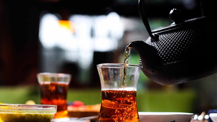 Yemekten hemen sonra çay içmek zararlı mıdır?