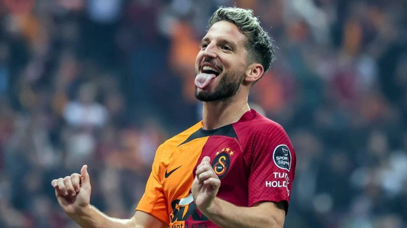 Galatasaray'dan Mertens'e 1 yıllık teklif