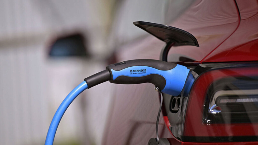 Elektrikli Otomobillerde 2. El Krizi: Fiyatlar Düşüyor!