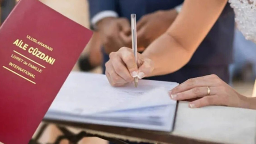 Evli Kadınlar Nüfus Müdürlüğüne Akın Edecek: Türkiye Tarihinde Bir İlk Olacak!