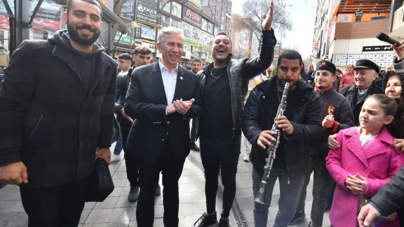 Vatandaştan Mansur Yavaş'a Yoğun İlgi