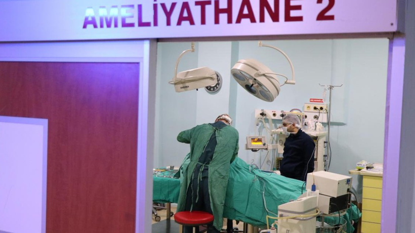 Karın Ağrısı Şikayetiyle Gittiği Hastanede Hayatının Şokunu Yaşadı!