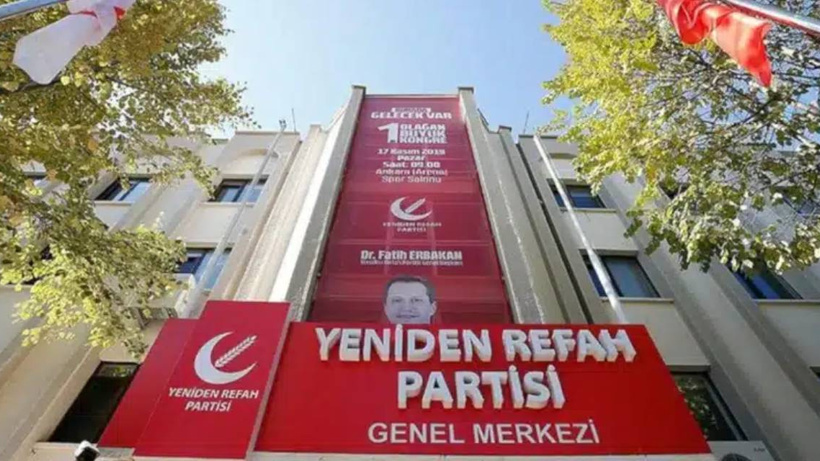 AKP’den istifa eden belediye başkanlarının ikinci adresi Yeniden Refah Partisi oldu