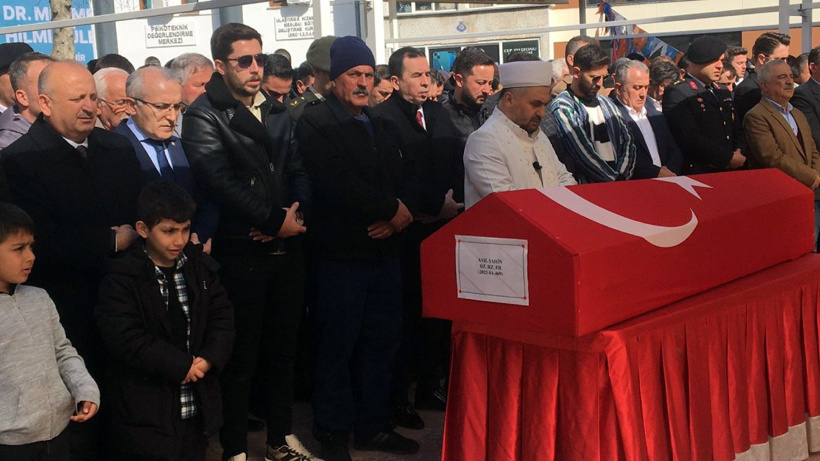 Terhisine 1,5 Ay Kala Kalp Krizi Geçiren Asker Toprağa Verildi