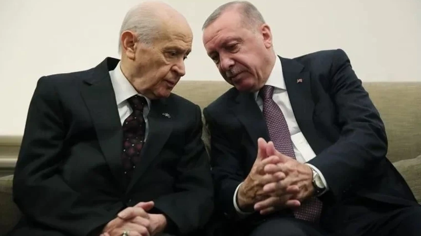 ‘Bahçeli, o hamleyi bekliyor, Erdoğan’la ipi koparmayacak…’