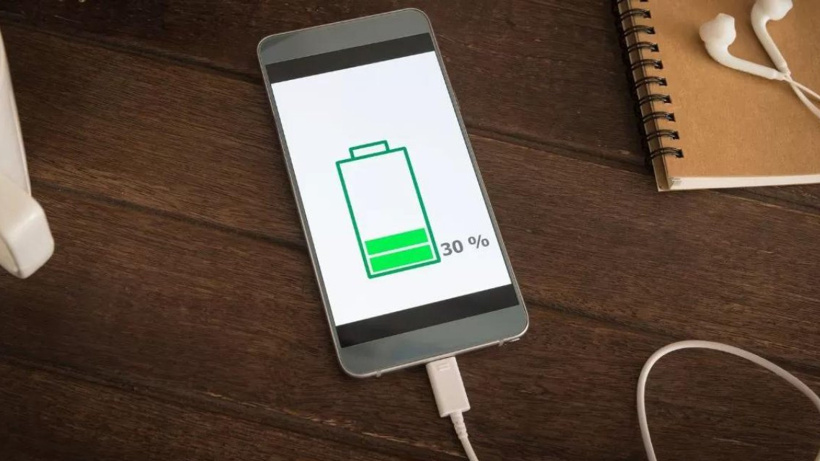 Akıllı Telefonlar İçin Şarj Devrimi! 1 Dakikada %100 Şarj Seviyesi