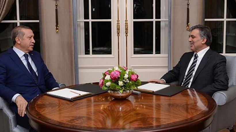 Cumhurbaşkanı Erdoğan ve Abdullah Gül Bir Araya Geldi: Görüşmede Ne Konuşuldu?
