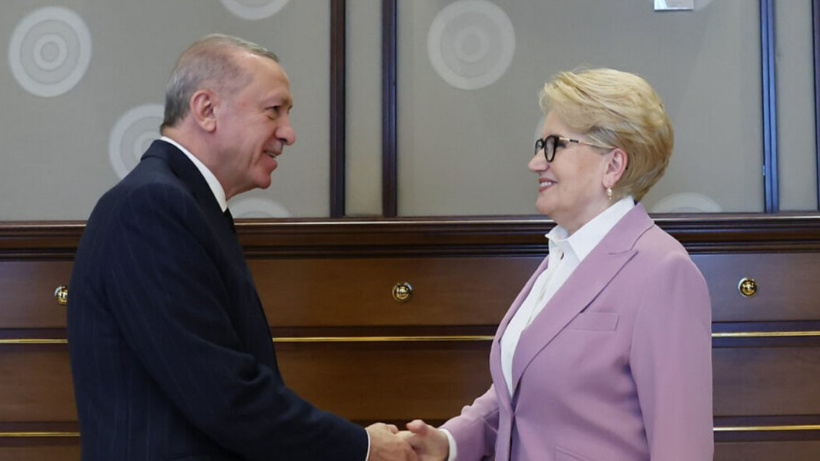 Bu Fotoğraf Sosyal Medyayı Yıktı Geçti: "Seçimi Kaybettirenin Fotoğrafı"