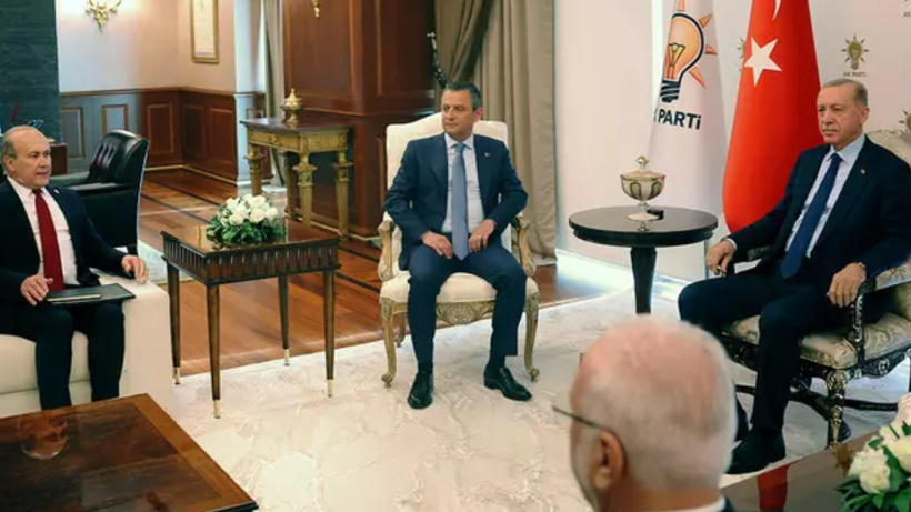 Erdoğan-Özel Görüşmesinde AKP'lilerin 'Alışık Olmadığı' Detay