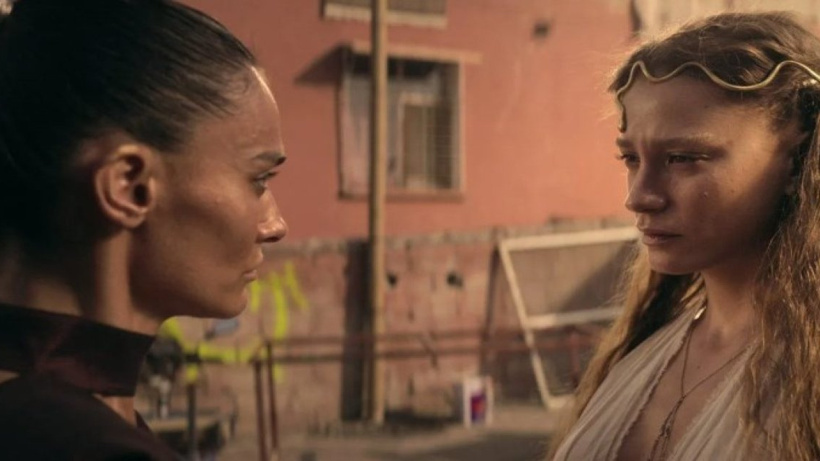 Merakla Bekleniyordu: Netflix Şahmaran'ın Yeni Sezondan Karelerini Paylaştı