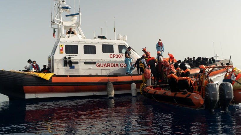 Akdeniz'de Kurtarma Operasyonu: 261 Göçmen Kurtarıldı