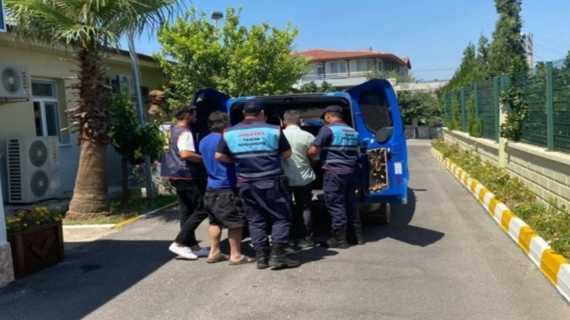 Manavgat'ta Yakalanan Firari Dolandırıcı ve Suç Ortağı Tutuklandı