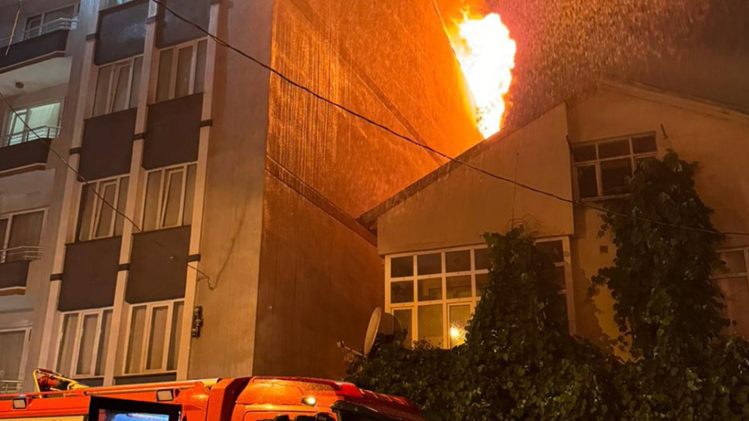 Samsun'da Korkutan Yangın!