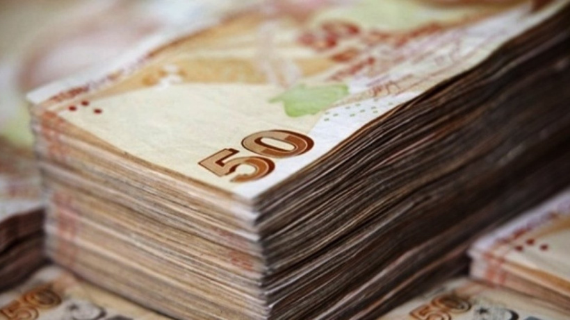 Hazine milyarlarca lira borçlandı!