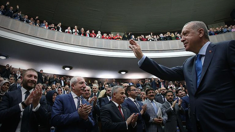 Erdoğan'ın yol arkadaşından AKP kulisi: AKP entübe