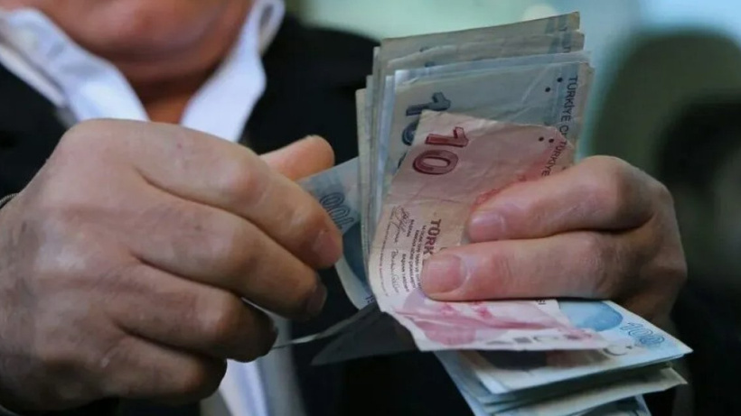 SGK uzmanı Özgür Erdursun EYT'lilere müjdeyi duyurdu: Kademeli emeklilik yasası gelecek