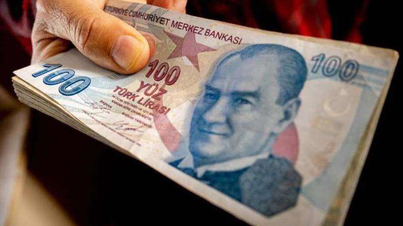 MEB gece yarısı 01.00'de duyurdu: 81 ilde bu öğrencilere para desteği verilecek!