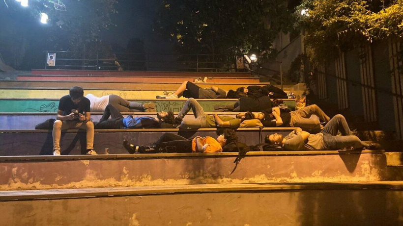 Barınma krizi öğrencileri okulsuz bıraktı!
