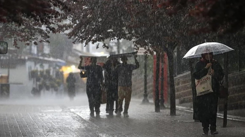 Meteoroloji'den il il yağış uyarısı. Hazırlıksız çıkmayın
