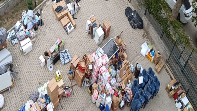 Kahramanmaraş'ta deprem yardımlarını satan 4 kişi tutuklandı