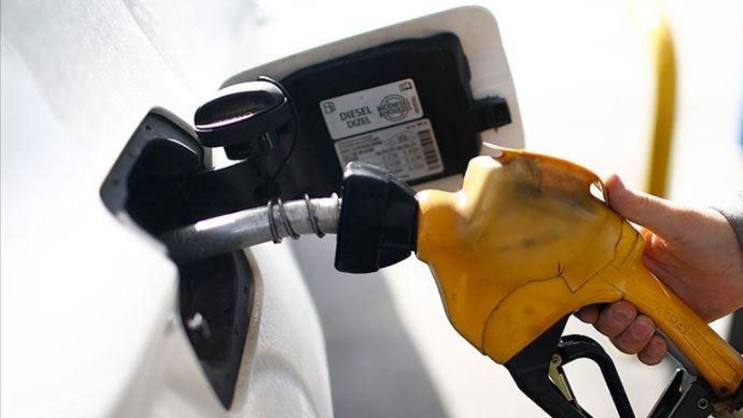 Motorinde fiyatlar yine değişti. Güncel akaryakıt fiyatları şöyle oldu