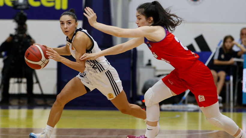 Fenerbahçe sahasında kazandı. Son anda coştu
